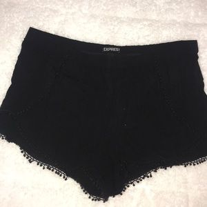 Black cloth express shorts
